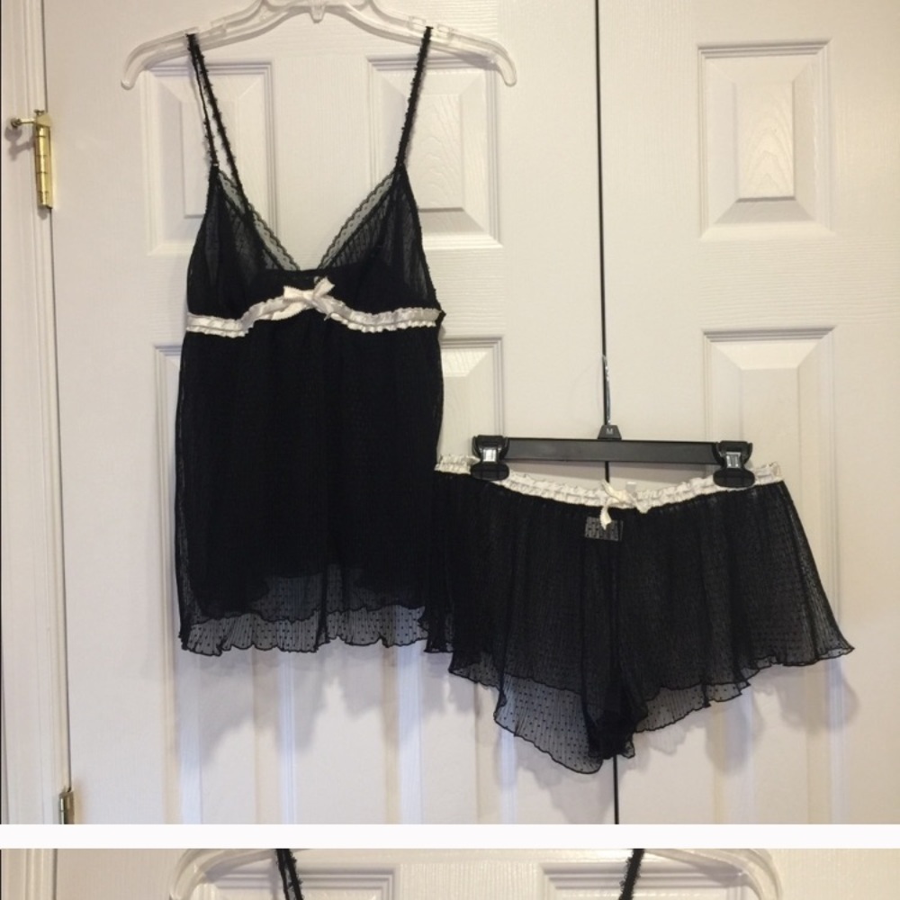 NWOT - Simply Vera Vera Wang lingerie